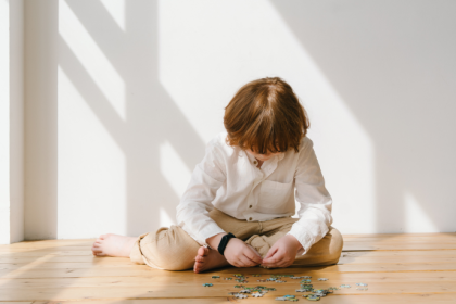 O TOD (Transtorno Opositor Desafiador) envolve comportamentos persistentes de oposição e desafio. Alexandre Costa Pedrosa explica como lidar com os sintomas de forma orientada.